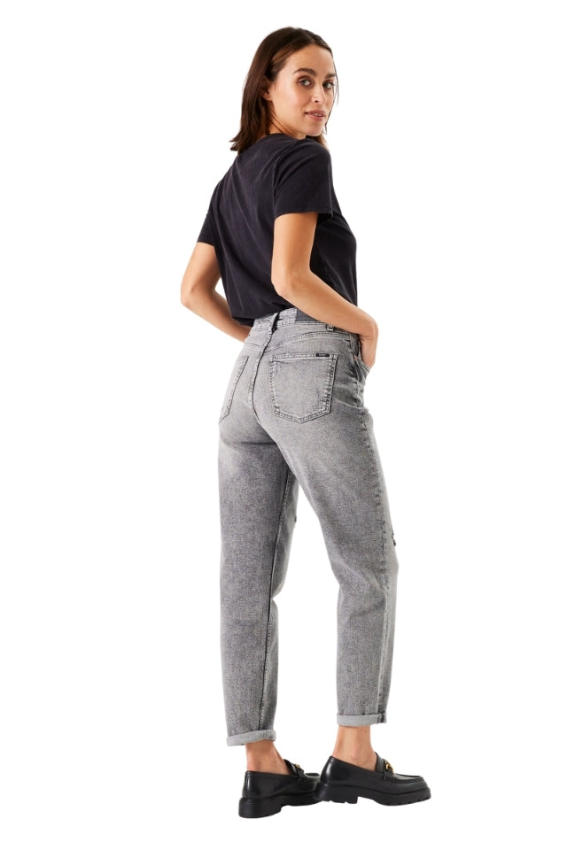 Isabella 286 Mom Fit Jeans - Medium Used