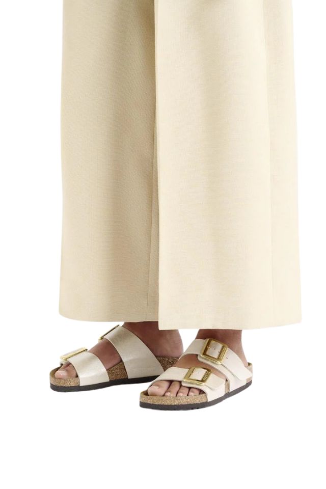 Sydney Cushion Buckle Graceful - Regular, Pearl White