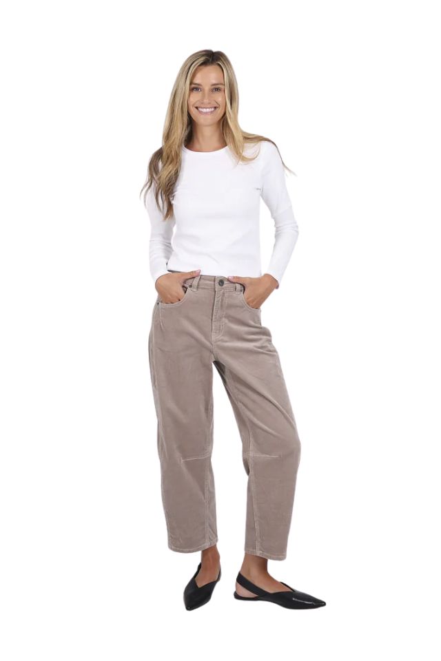 Toni Barrel Jean Corduroy - Latte