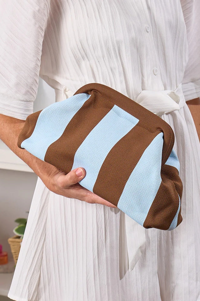 Dumpling Clutch - Blue / Brown