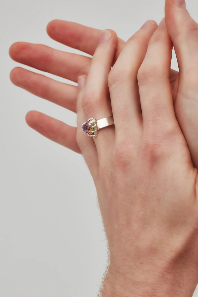 Love Claw Ring - Mystic Quartz