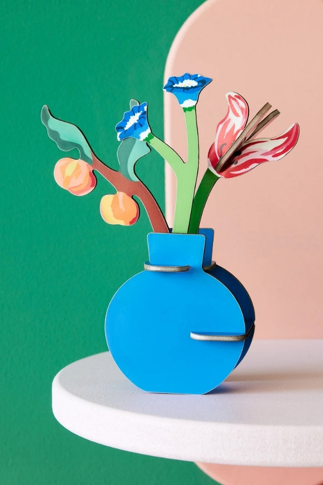 Objects Artist - Dutch Masters Bouquet