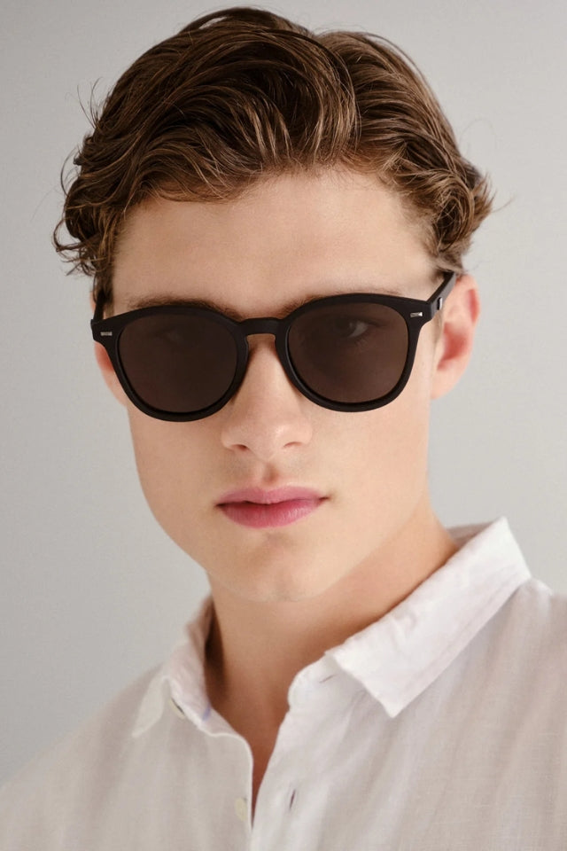 Bandwagon - Black Rubber