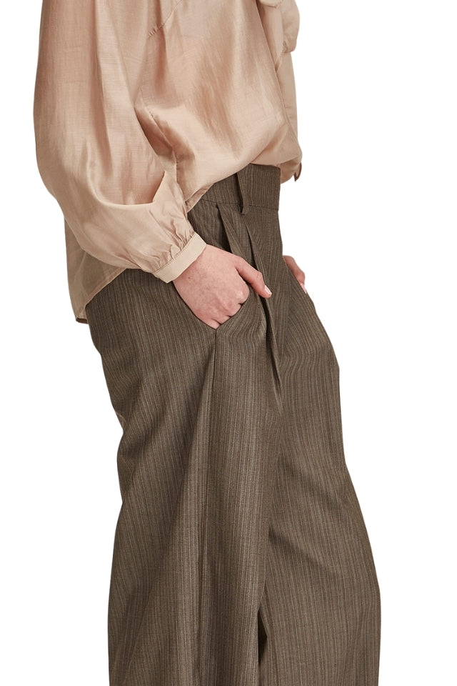 Brooke Stripe Pant - Taupe Stripe