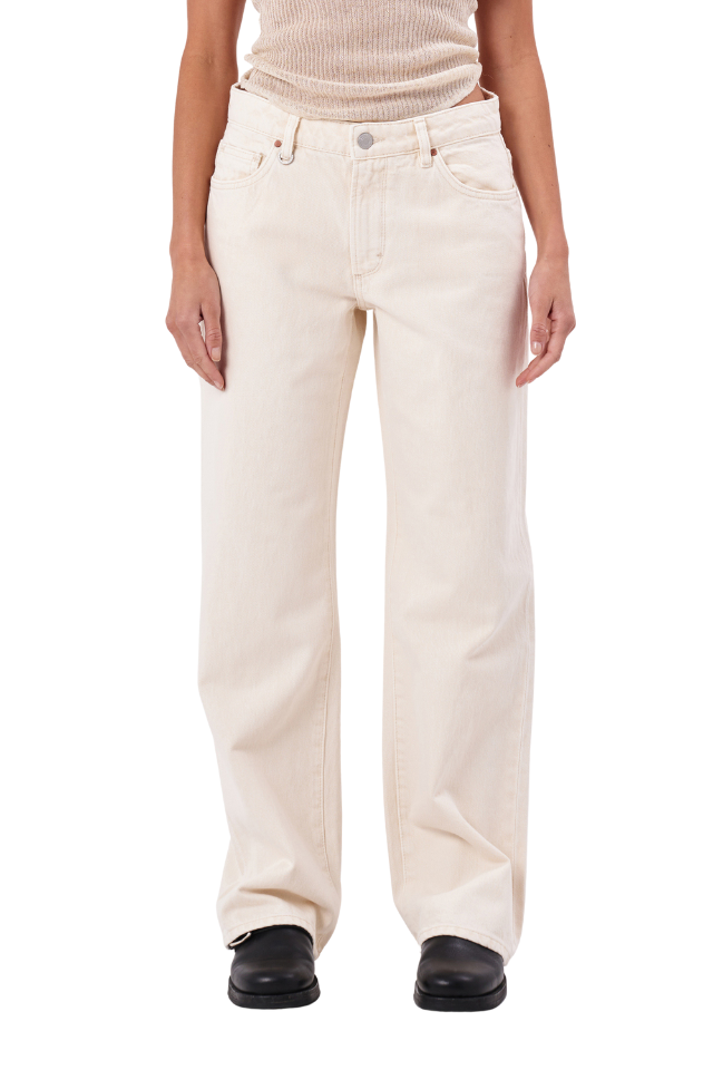 Daria Boyfriend Light Cream