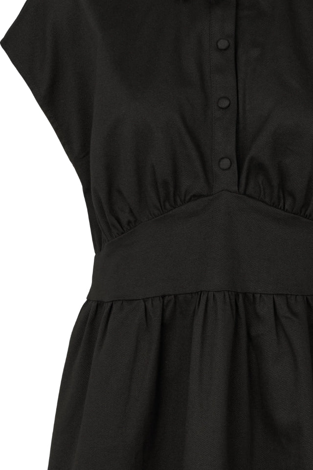 Erinia Dress