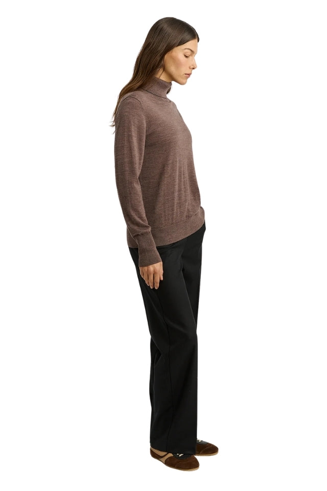 Extrafine Knit Turtle - Mocha