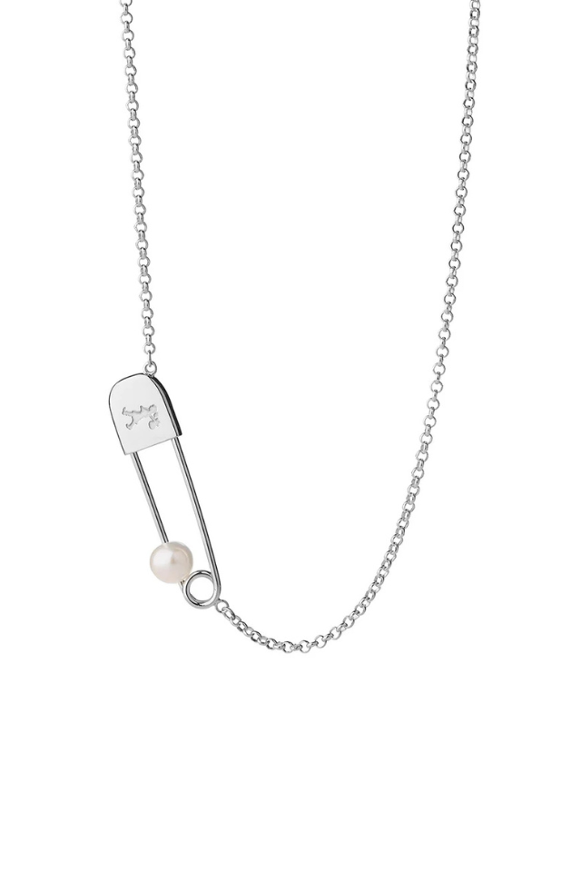 Runaway Safety Pin Necklace with Pearl
