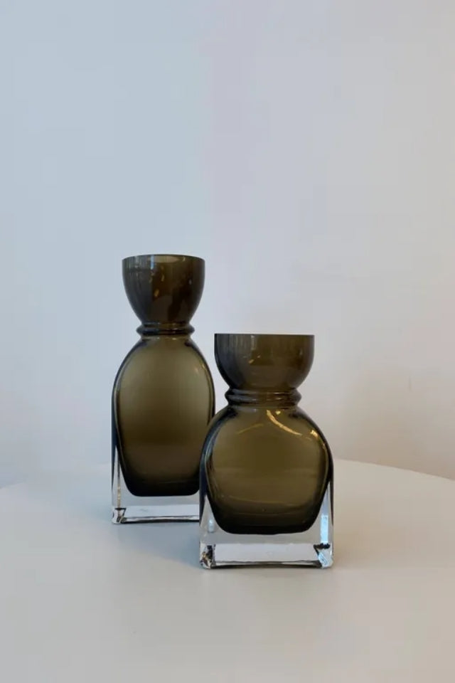 Fleur Round Neck Vase - Smoked Olive