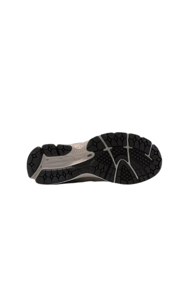 2002R - Marblehead w Light Aluminum