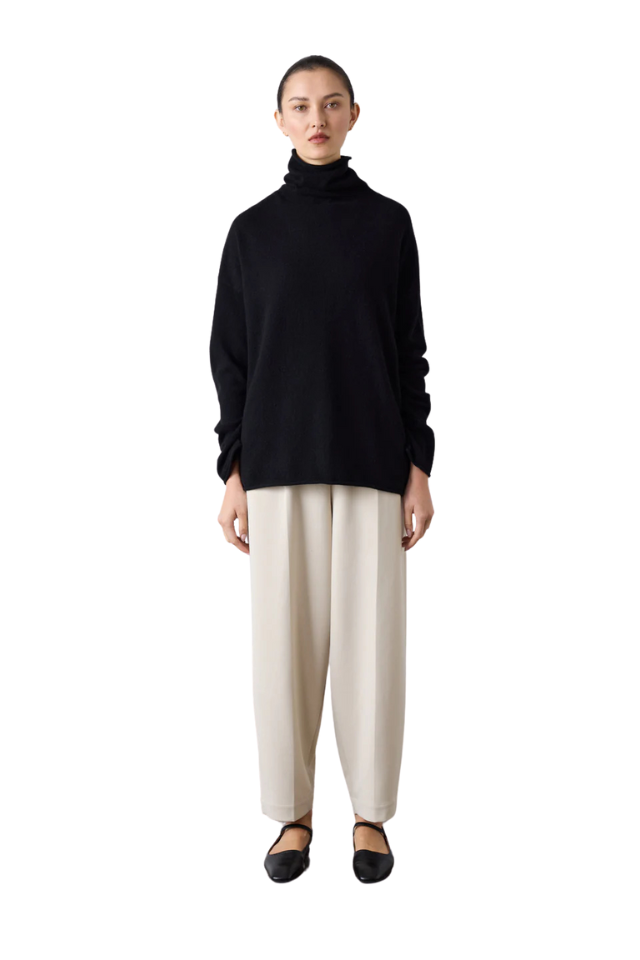 Mara Funnel Neck