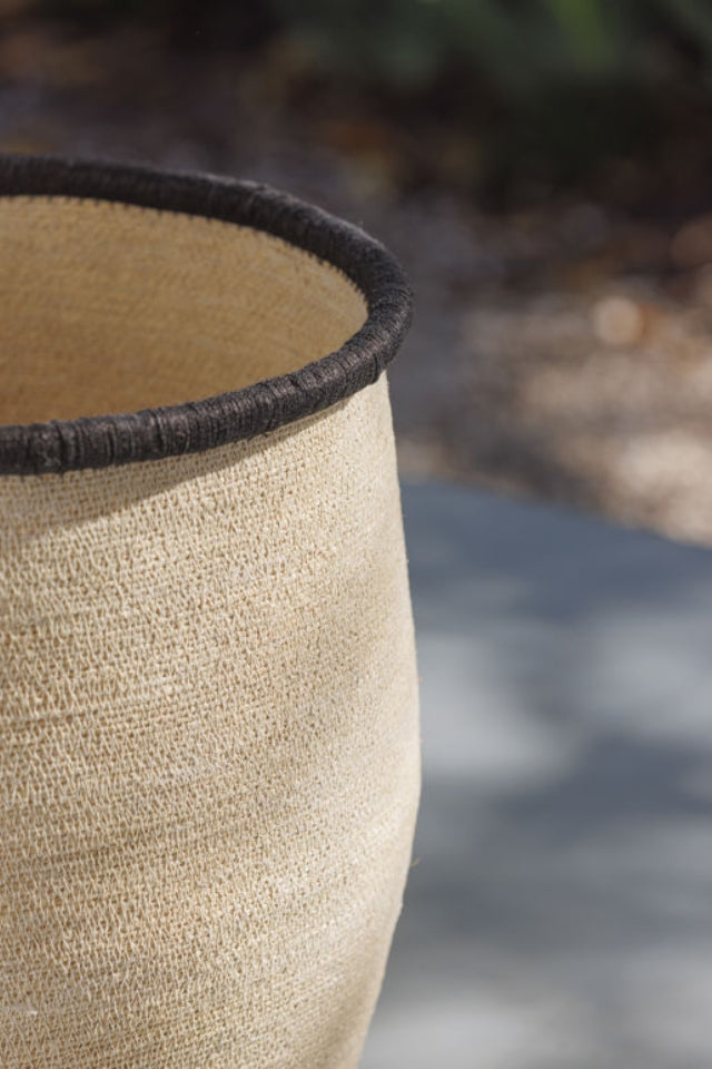 Arena Laundry Basket - Natural/Blue Black