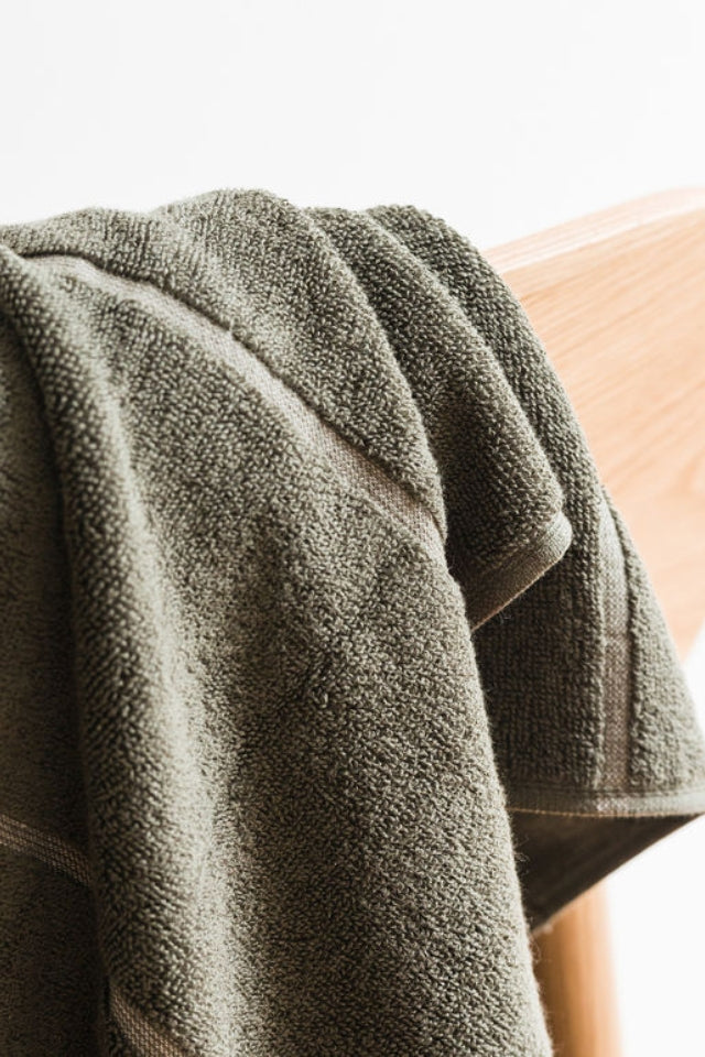 Pia Cotton Bath Towel