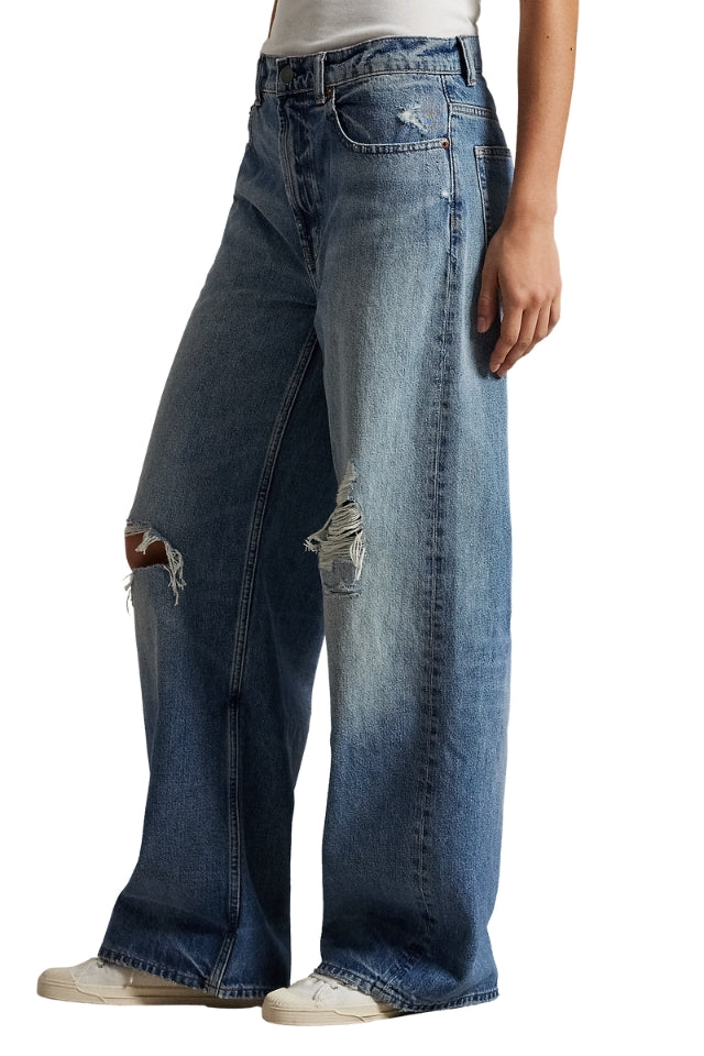 Relaxed Wide-Leg Jean
