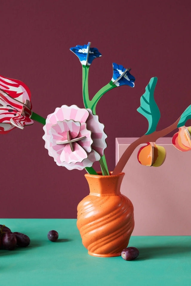 Objects Artist - Dutch Masters Bouquet