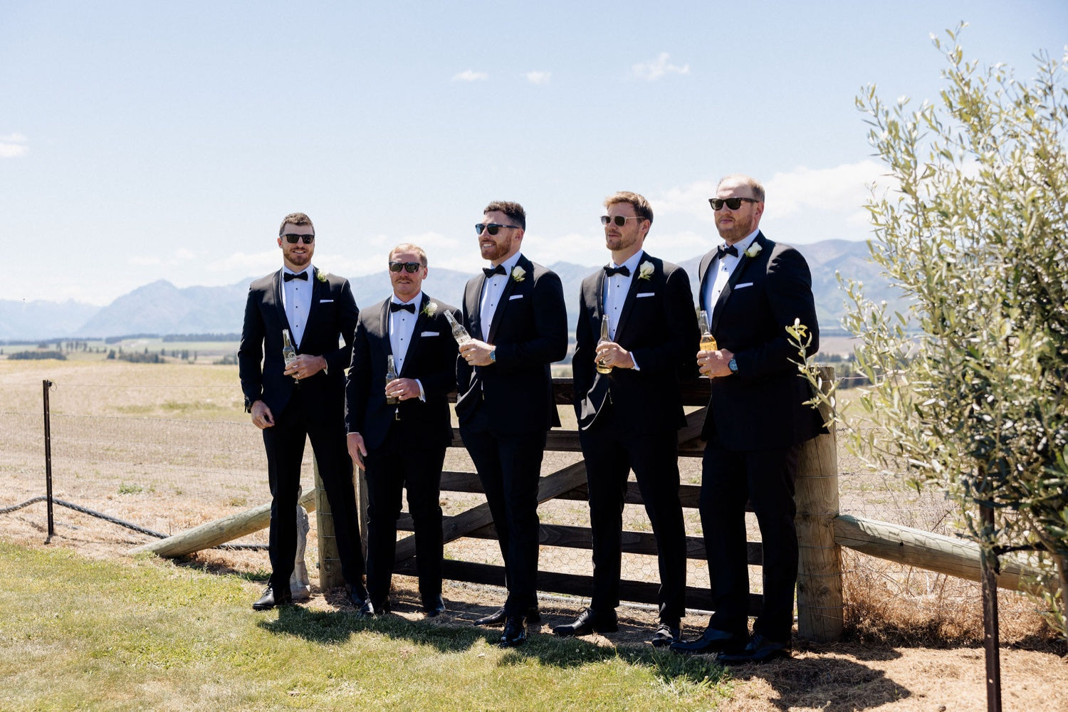 SUIT & FORMAL HIRE