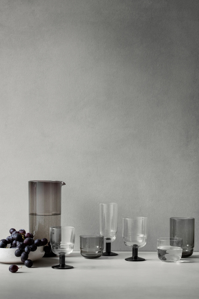 Nordic Bistro Red Wine Glass - Smoke Stem