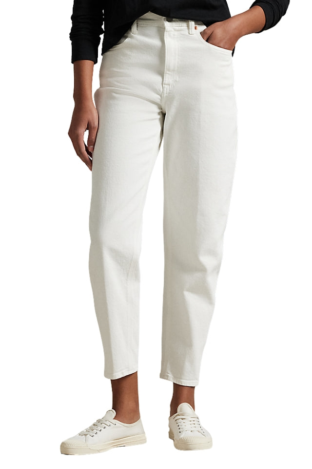 Curved Tapered Jean