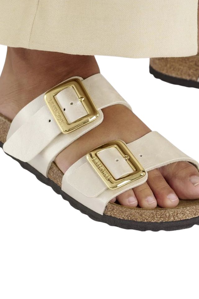 Sydney Cushion Buckle Graceful - Regular, Pearl White