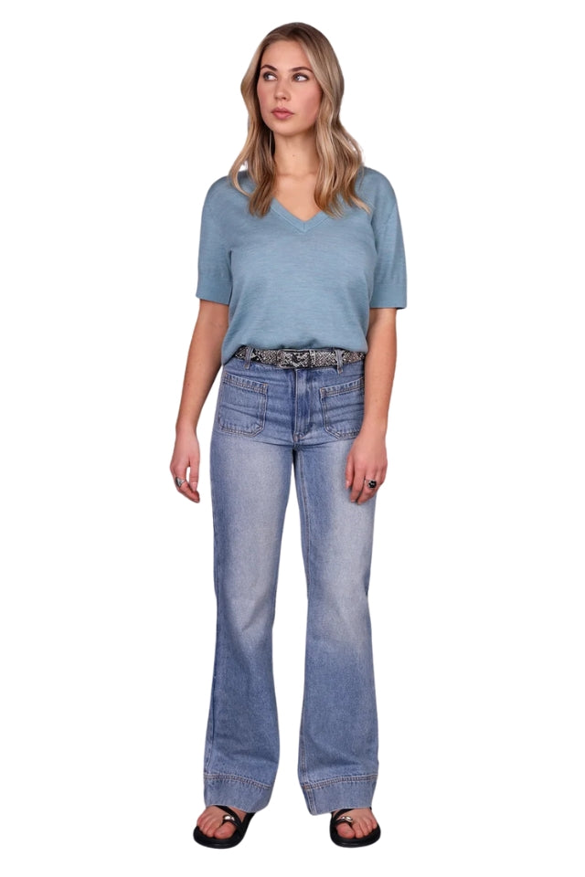 V-Neck Merino Classic Tee - Duckegg Blue
