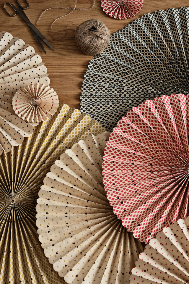 Stella Rosette - Harvest Gold/Natural