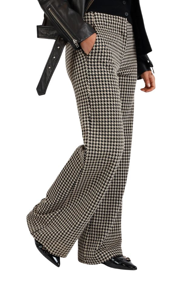 Houndstooth Wide Leg Knit Pant - Taupe
