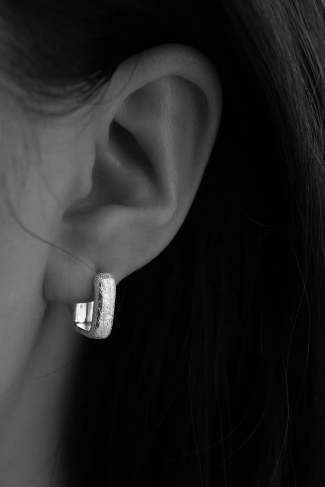 Alida Square Hoops