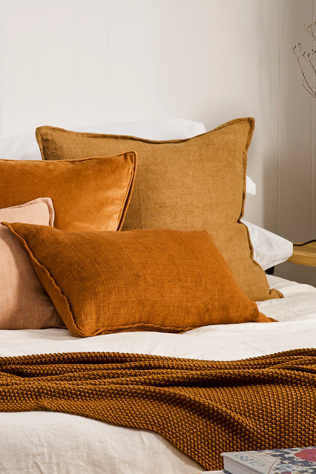 Arcadia Cushion