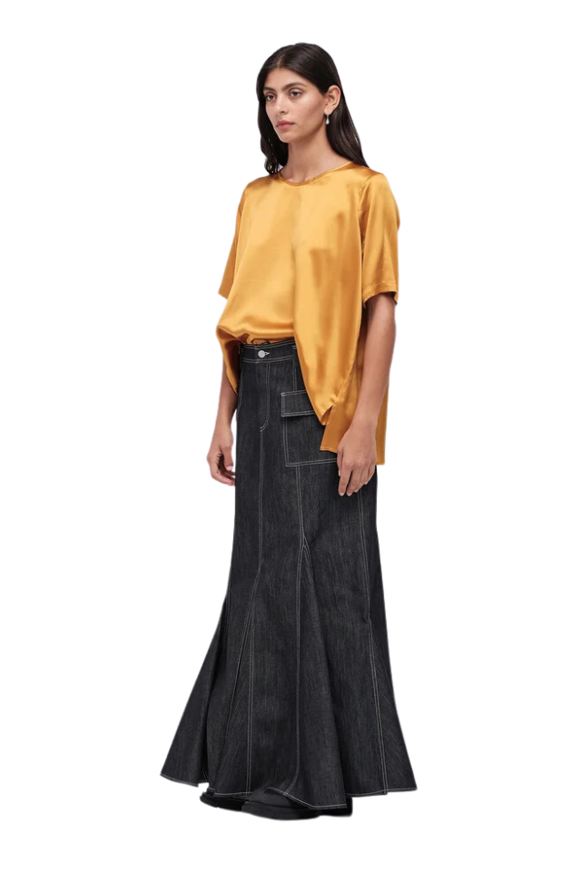 Aura Tee