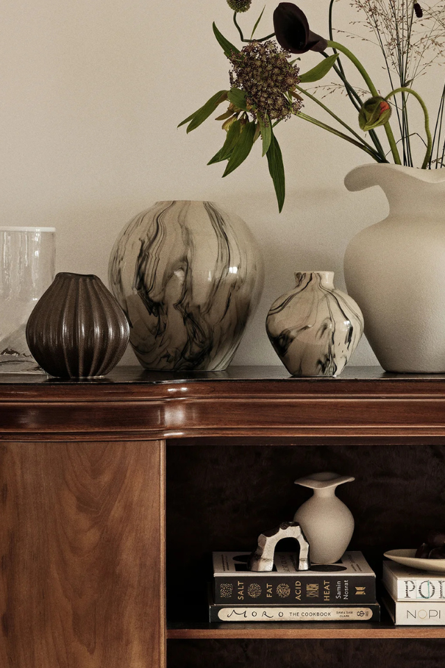Ingrid Vase - Beige/Black
