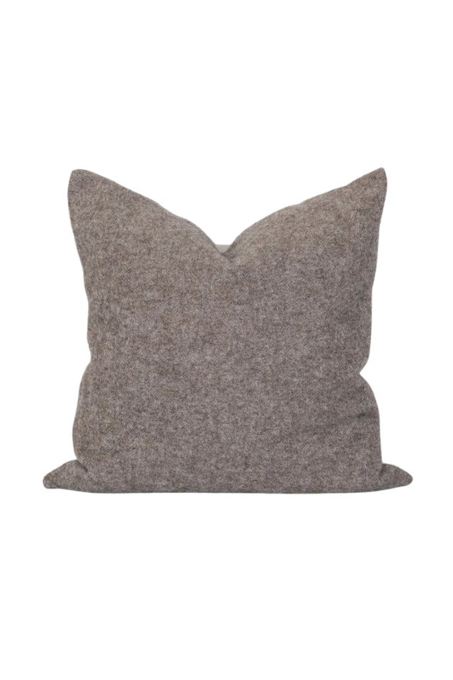 Belizzi Cushion