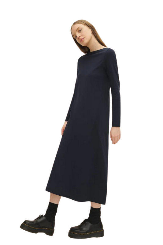 Boat neck dress