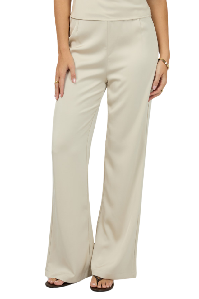 Briony Pant