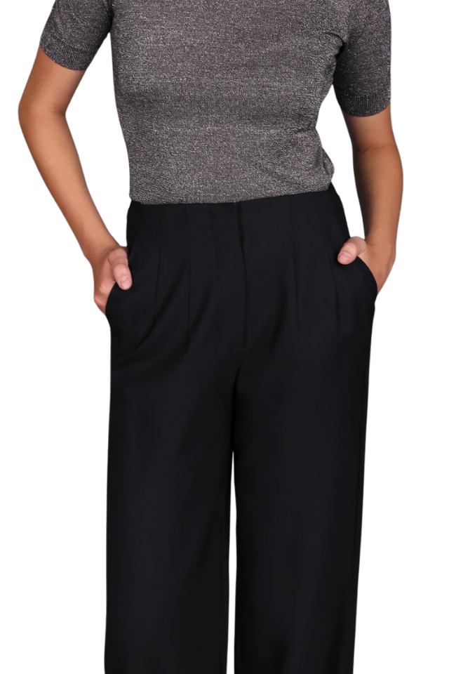 Classic Wide Leg Pant