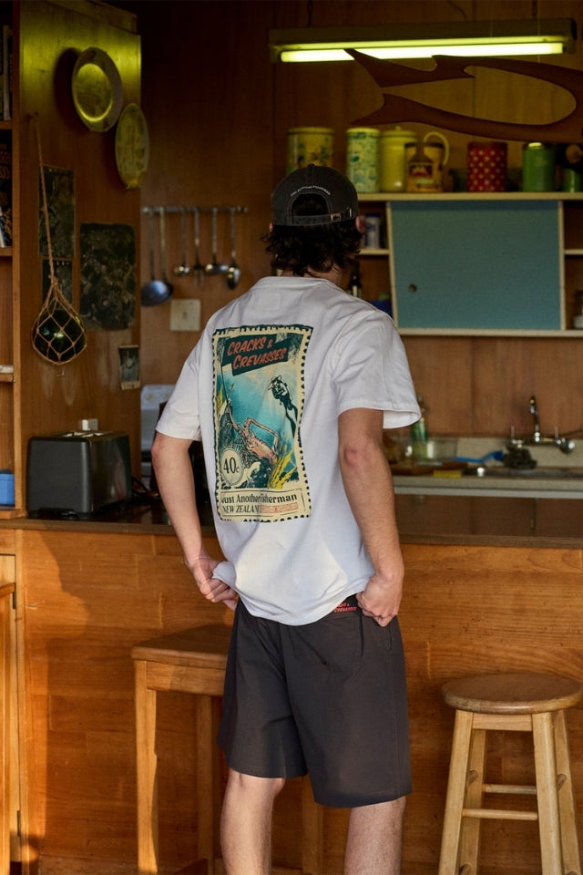 Cracks & Crevasses Sea Tee