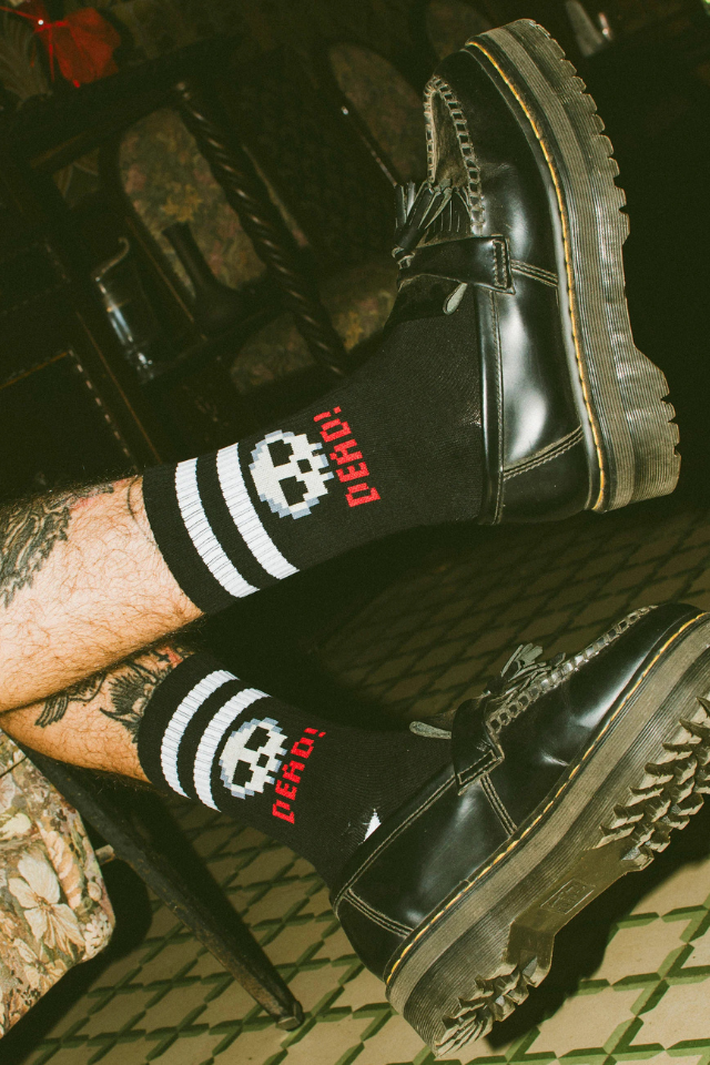 Mid High Sock - Dead