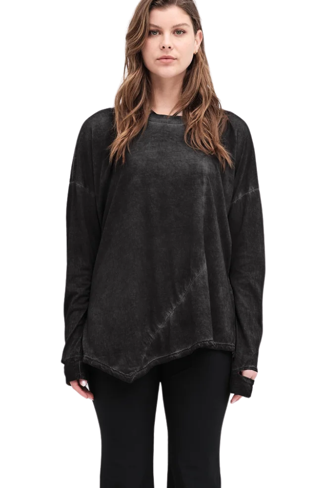 Diffused Crest Tee - Blackened Grey