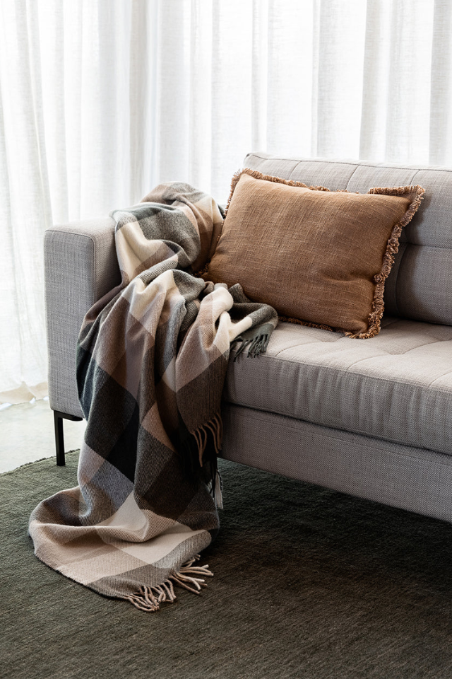 Dover Cushion