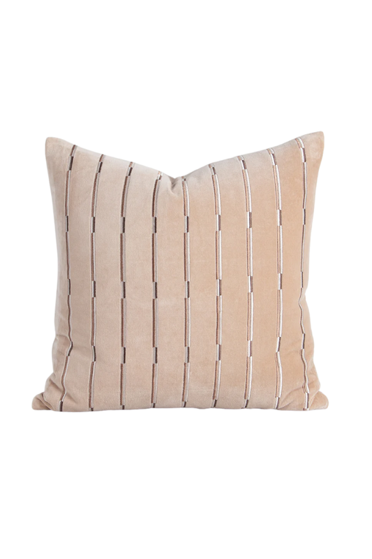 Eden Nougat Cushion