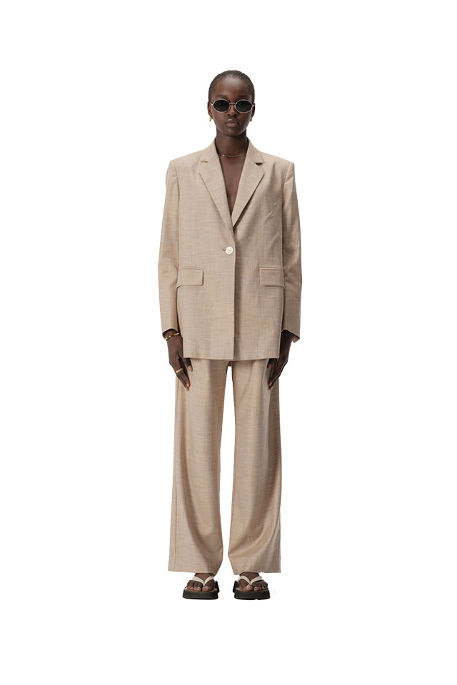 Elka Collective K33500 Patterson Blazer Latte