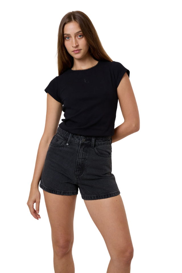 Erica Short - Ash Black
