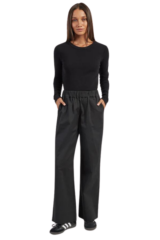 Essential Rib Long Sleeve