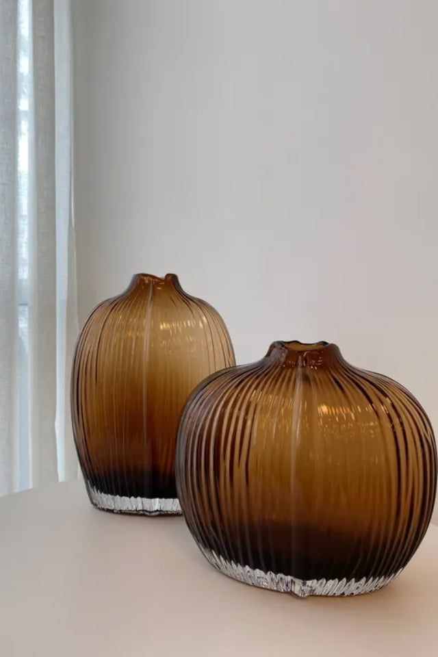 Fleur Shoulder Vase - Amber