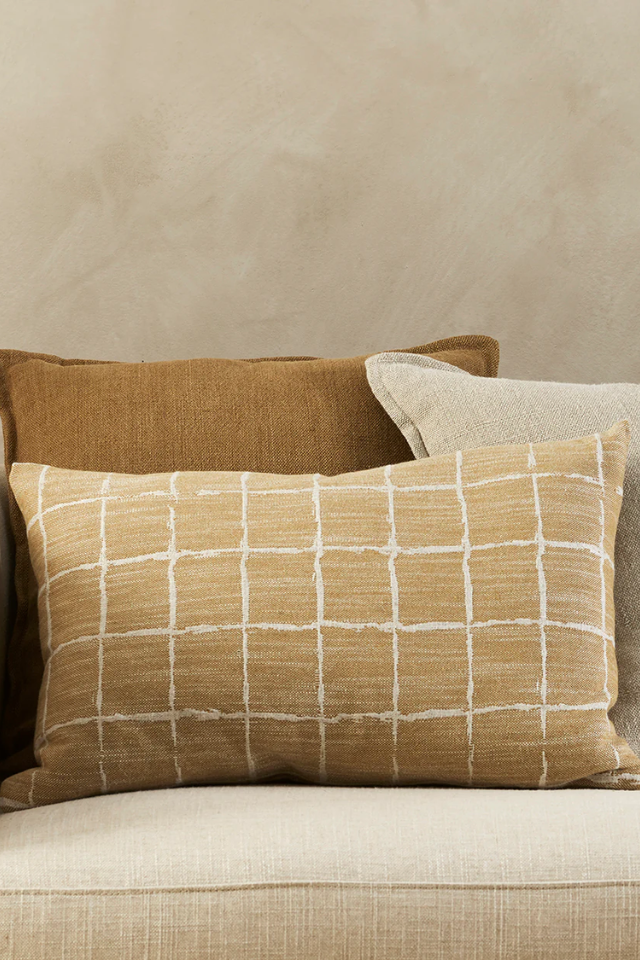 Johnson Cushion
