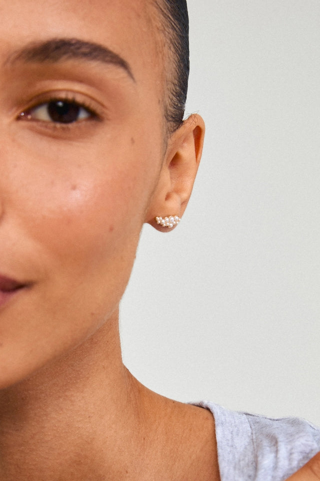 Jova Recycled Pearl Earrings - Gold Plated - White