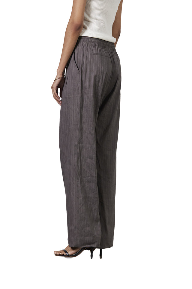 Laing LN0146 Jacque Pull On Linen Pant Taupe