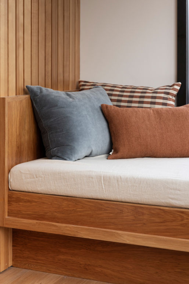 Vevet Cushion Cover - Cod