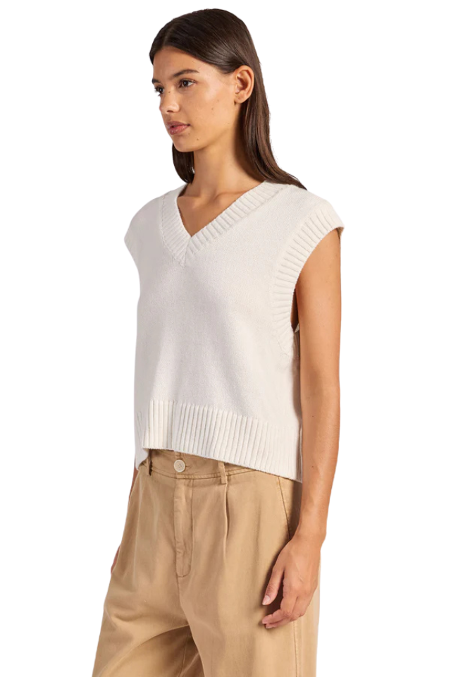 Maple Knit Vest - Silk White