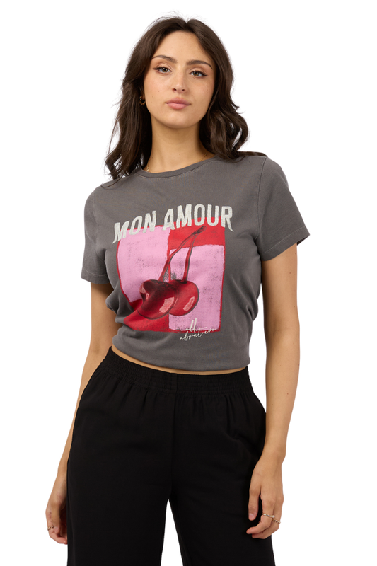 Mon Amour Daily Tee