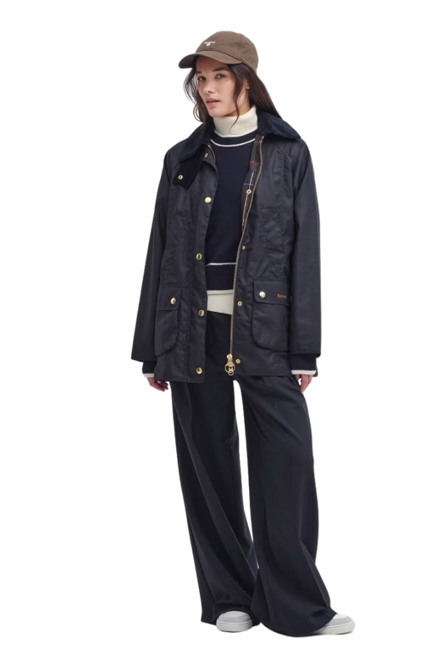 Modern Beadnell Wax Jacket - Navy/Classic
